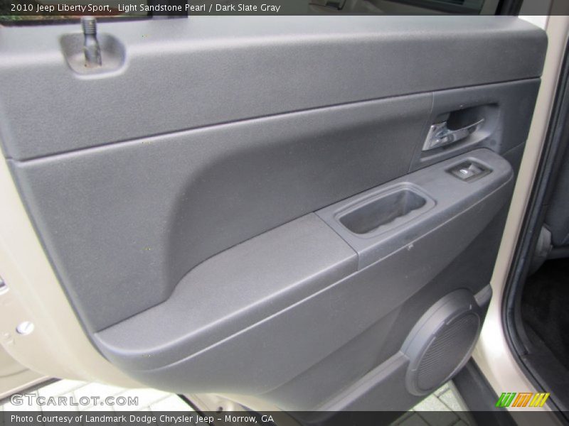 Light Sandstone Pearl / Dark Slate Gray 2010 Jeep Liberty Sport