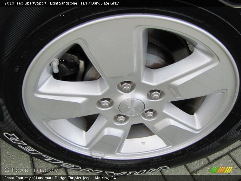 Light Sandstone Pearl / Dark Slate Gray 2010 Jeep Liberty Sport