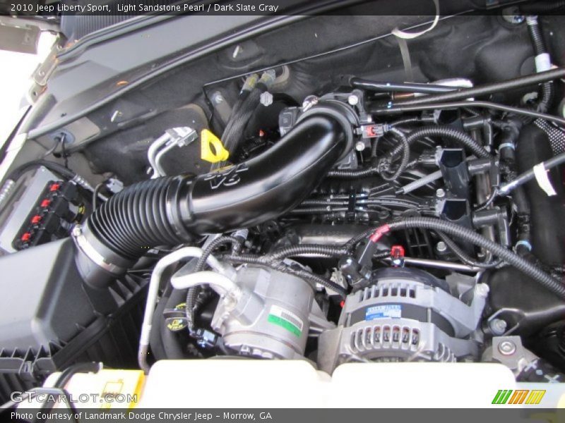 Light Sandstone Pearl / Dark Slate Gray 2010 Jeep Liberty Sport