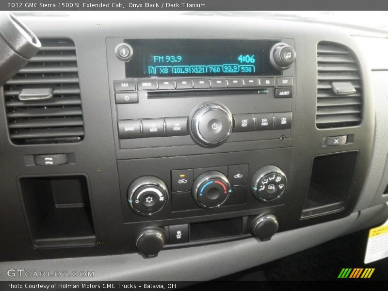 Controls of 2012 Sierra 1500 SL Extended Cab