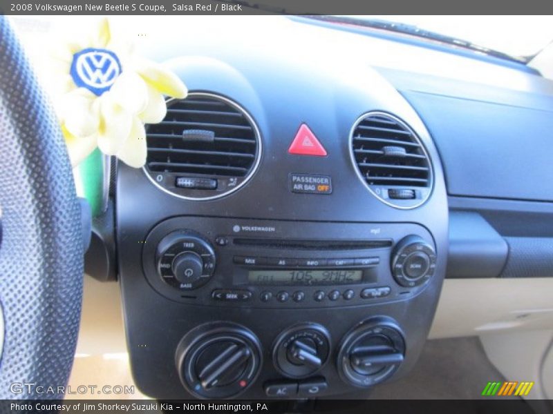 Salsa Red / Black 2008 Volkswagen New Beetle S Coupe