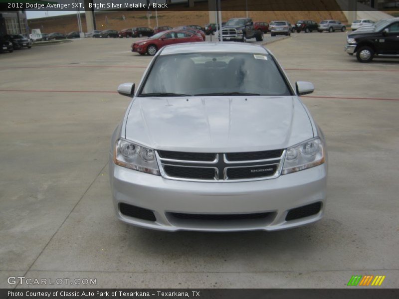 Bright Silver Metallic / Black 2012 Dodge Avenger SXT