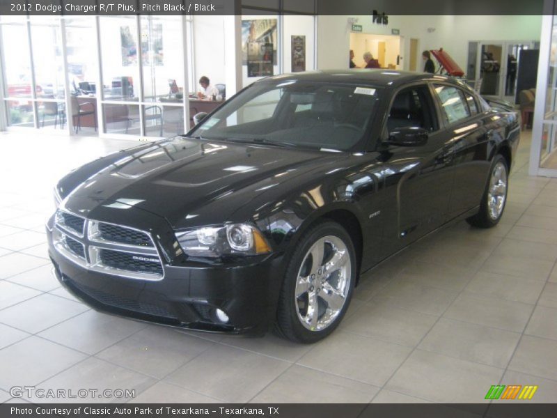 Pitch Black / Black 2012 Dodge Charger R/T Plus