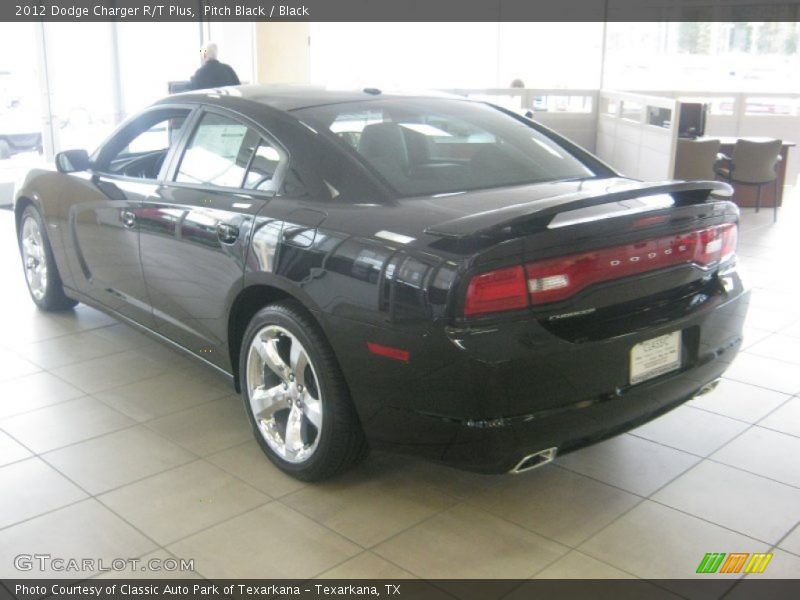 Pitch Black / Black 2012 Dodge Charger R/T Plus