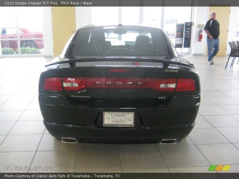 Pitch Black / Black 2012 Dodge Charger R/T Plus