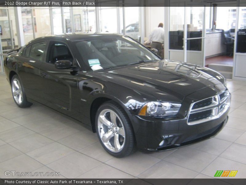 Pitch Black / Black 2012 Dodge Charger R/T Plus