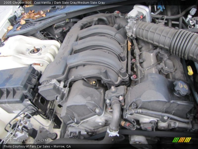 Cool Vanilla / Dark Slate Gray/Medium Slate Gray 2005 Chrysler 300