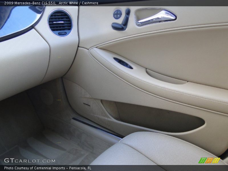 Arctic White / Cashmere 2009 Mercedes-Benz CLS 550