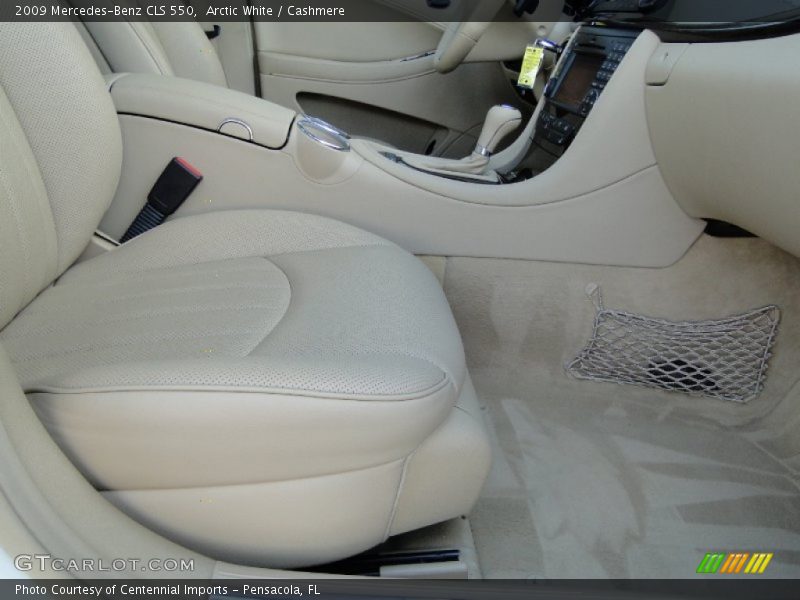 Arctic White / Cashmere 2009 Mercedes-Benz CLS 550