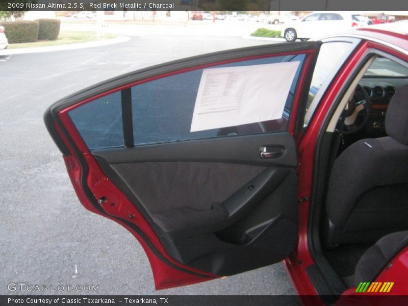 Red Brick Metallic / Charcoal 2009 Nissan Altima 2.5 S