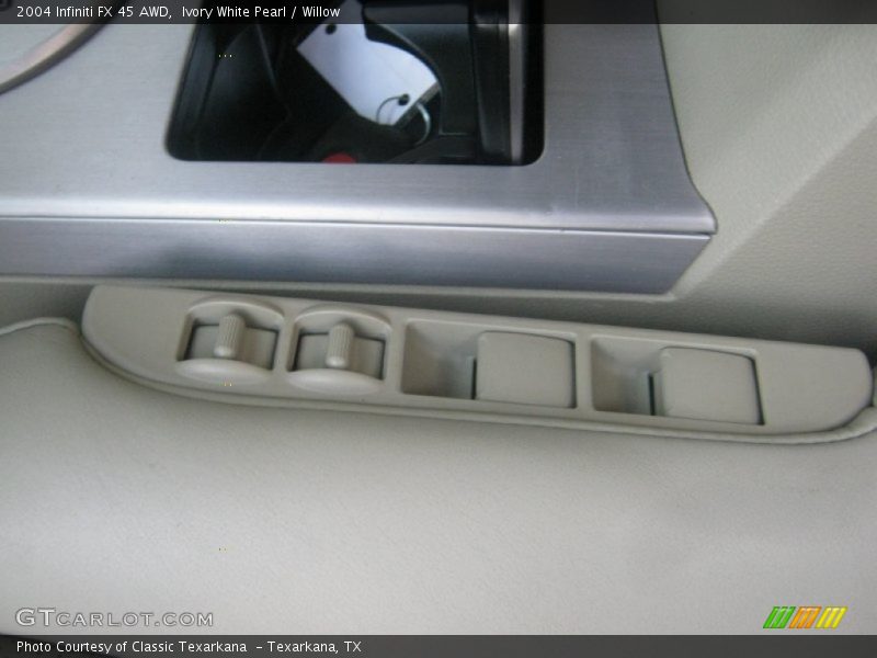 Ivory White Pearl / Willow 2004 Infiniti FX 45 AWD