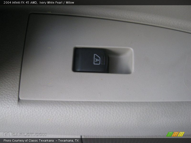 Ivory White Pearl / Willow 2004 Infiniti FX 45 AWD