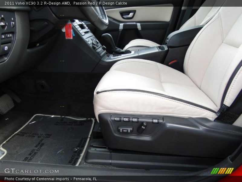 Front Seat of 2011 XC90 3.2 R-Design AWD
