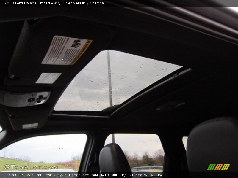 Silver Metallic / Charcoal 2008 Ford Escape Limited 4WD