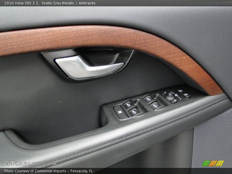 Seville Grey Metallic / Anthracite 2010 Volvo S80 3.2