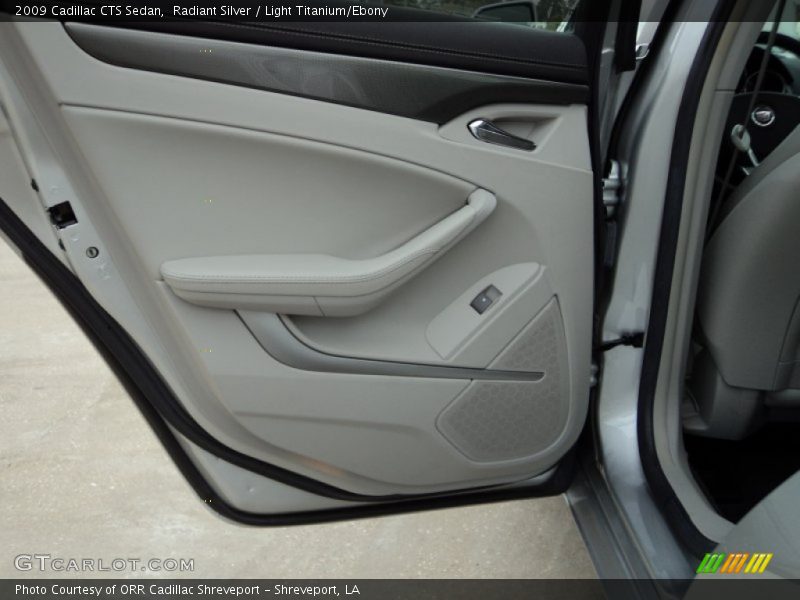 Radiant Silver / Light Titanium/Ebony 2009 Cadillac CTS Sedan