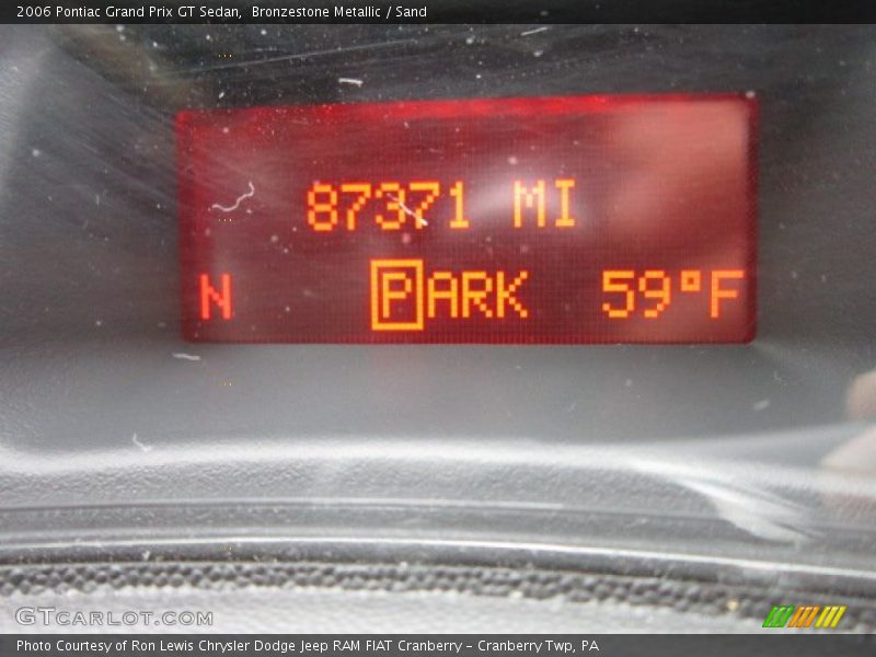 Bronzestone Metallic / Sand 2006 Pontiac Grand Prix GT Sedan