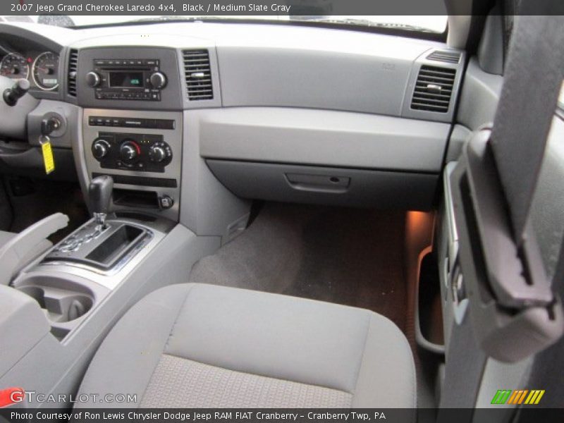 Black / Medium Slate Gray 2007 Jeep Grand Cherokee Laredo 4x4