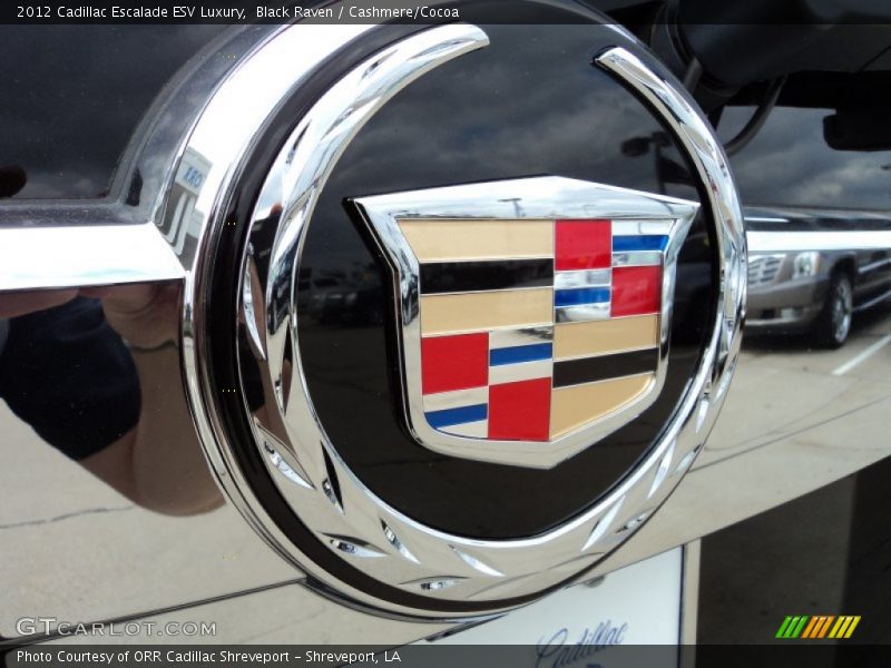  2012 Escalade ESV Luxury Logo
