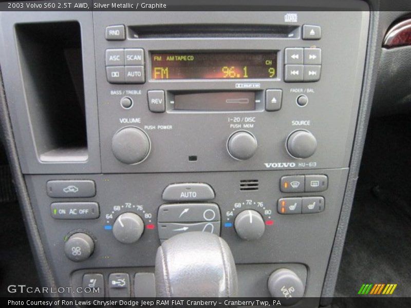 Silver Metallic / Graphite 2003 Volvo S60 2.5T AWD