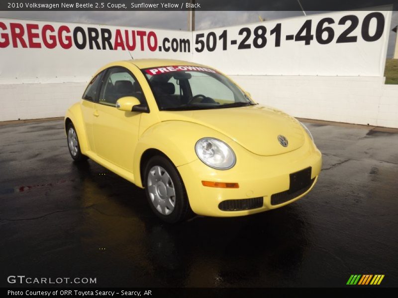 Sunflower Yellow / Black 2010 Volkswagen New Beetle 2.5 Coupe