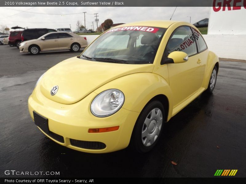 Sunflower Yellow / Black 2010 Volkswagen New Beetle 2.5 Coupe
