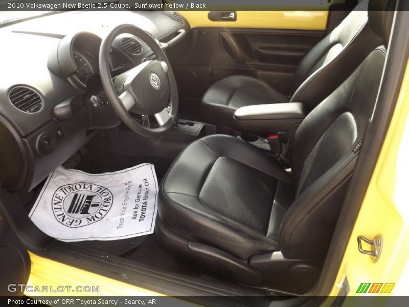 Sunflower Yellow / Black 2010 Volkswagen New Beetle 2.5 Coupe