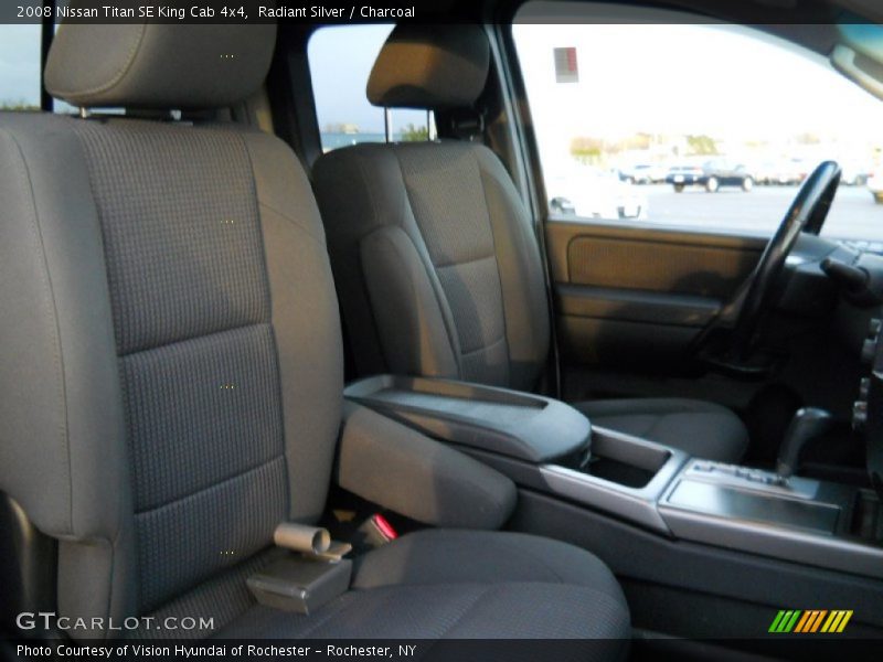 Radiant Silver / Charcoal 2008 Nissan Titan SE King Cab 4x4