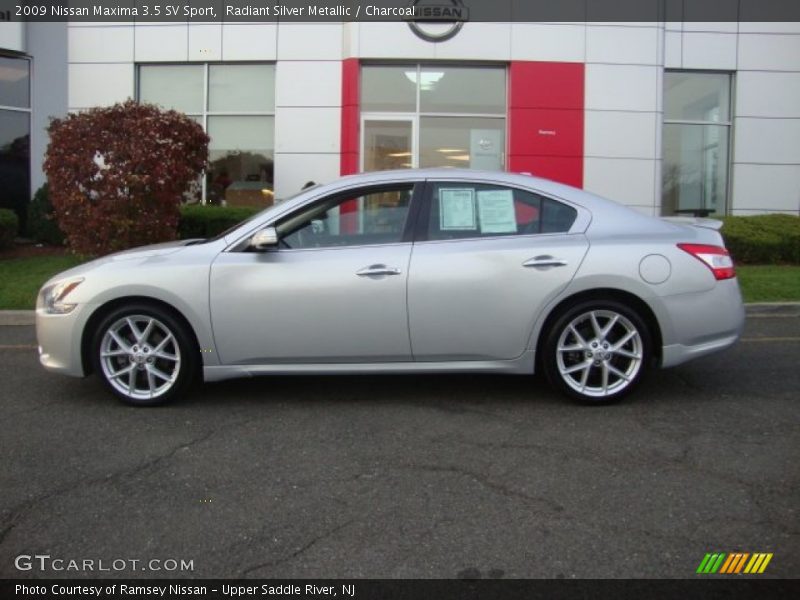 Radiant Silver Metallic / Charcoal 2009 Nissan Maxima 3.5 SV Sport