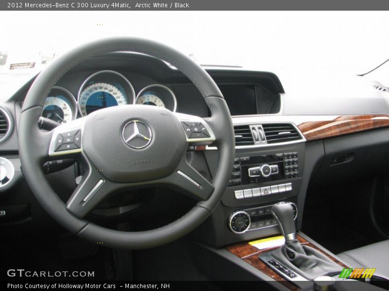 Arctic White / Black 2012 Mercedes-Benz C 300 Luxury 4Matic