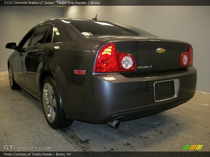 Taupe Gray Metallic / Ebony 2010 Chevrolet Malibu LT Sedan