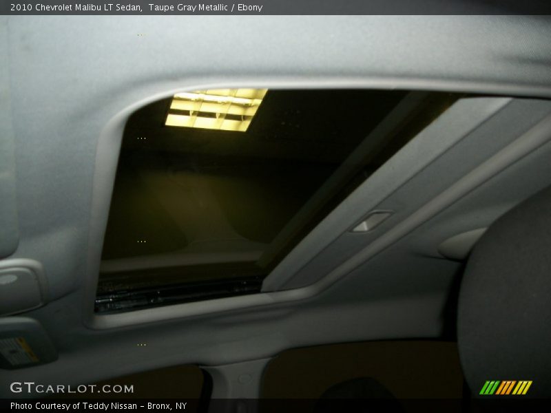 Taupe Gray Metallic / Ebony 2010 Chevrolet Malibu LT Sedan