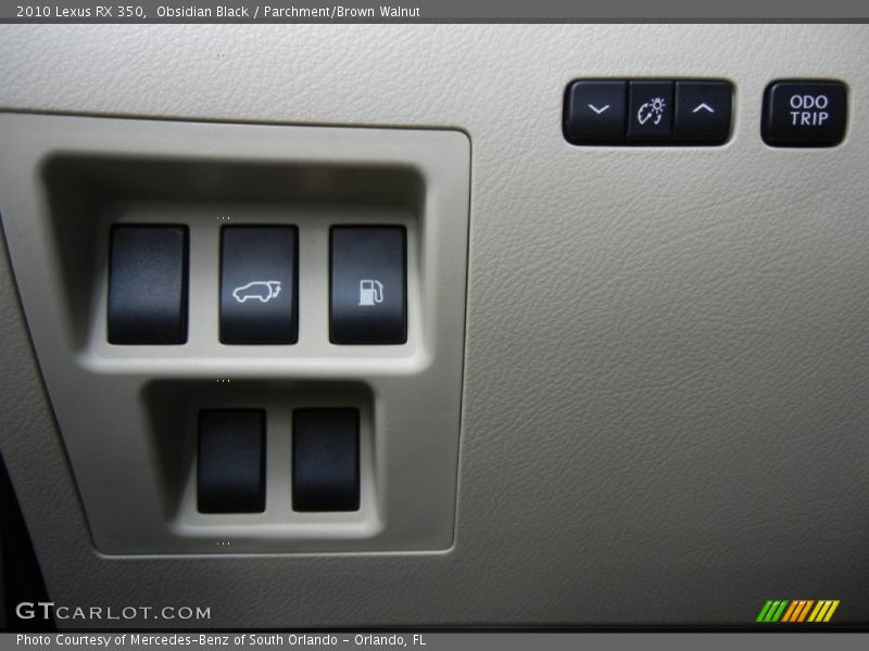 Obsidian Black / Parchment/Brown Walnut 2010 Lexus RX 350