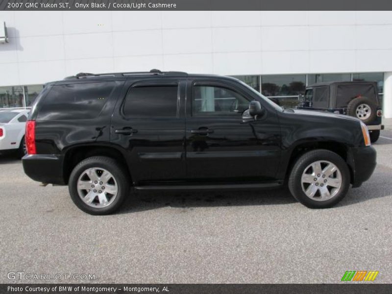 Onyx Black / Cocoa/Light Cashmere 2007 GMC Yukon SLT