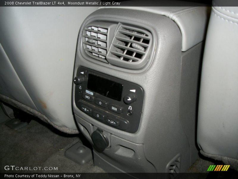 Moondust Metallic / Light Gray 2008 Chevrolet TrailBlazer LT 4x4