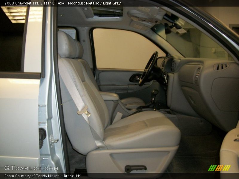 Moondust Metallic / Light Gray 2008 Chevrolet TrailBlazer LT 4x4