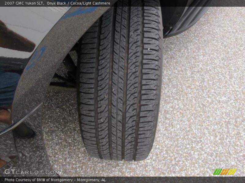 Onyx Black / Cocoa/Light Cashmere 2007 GMC Yukon SLT