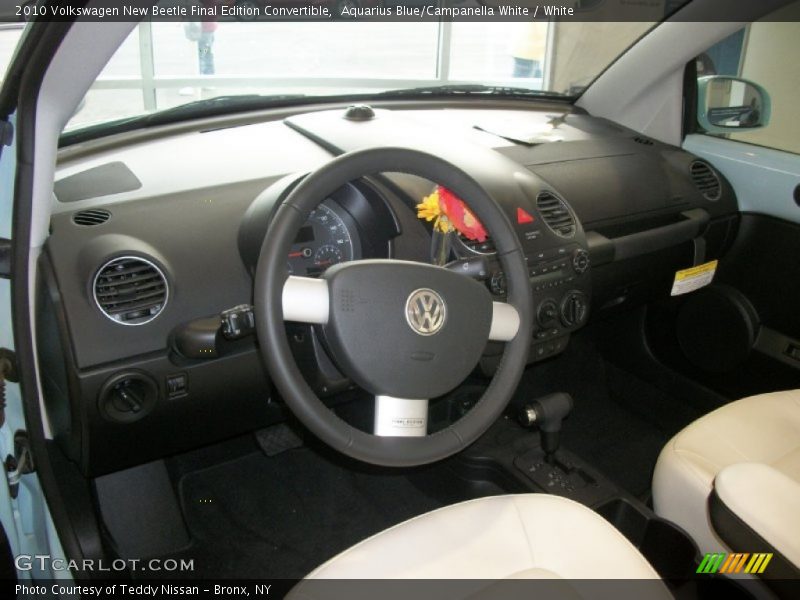 Aquarius Blue/Campanella White / White 2010 Volkswagen New Beetle Final Edition Convertible