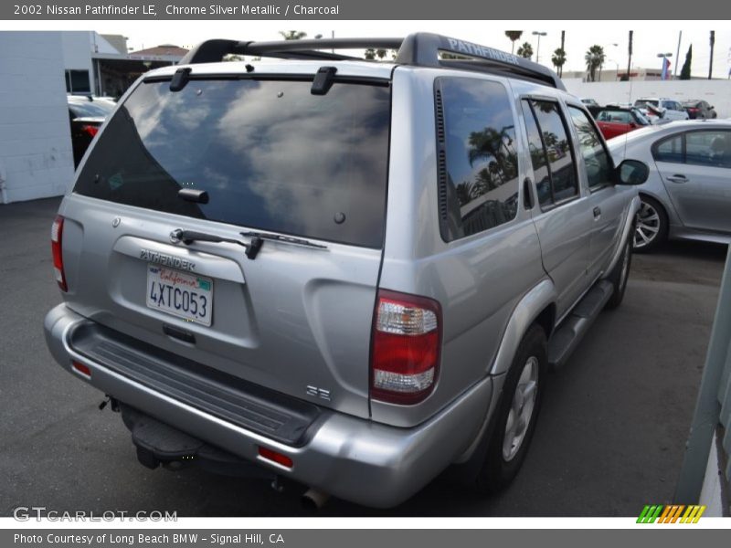 Chrome Silver Metallic / Charcoal 2002 Nissan Pathfinder LE