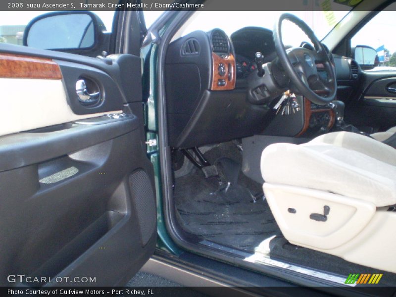 Tamarak Green Metallic / Ebony/Cashmere 2006 Isuzu Ascender S
