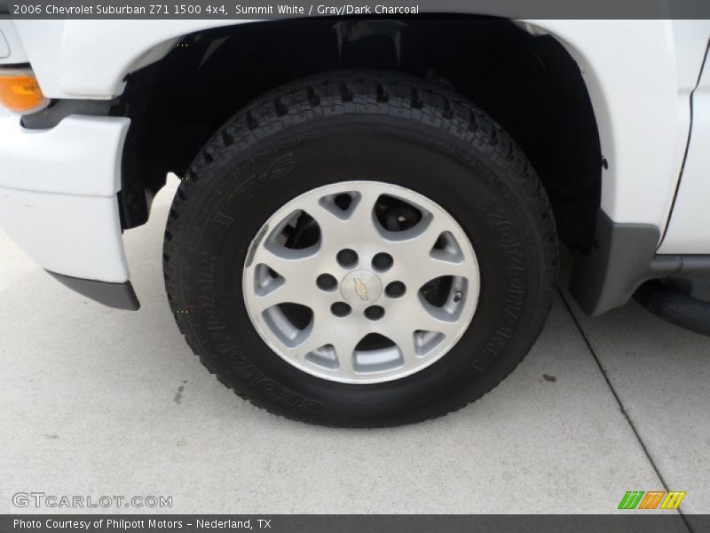 Summit White / Gray/Dark Charcoal 2006 Chevrolet Suburban Z71 1500 4x4