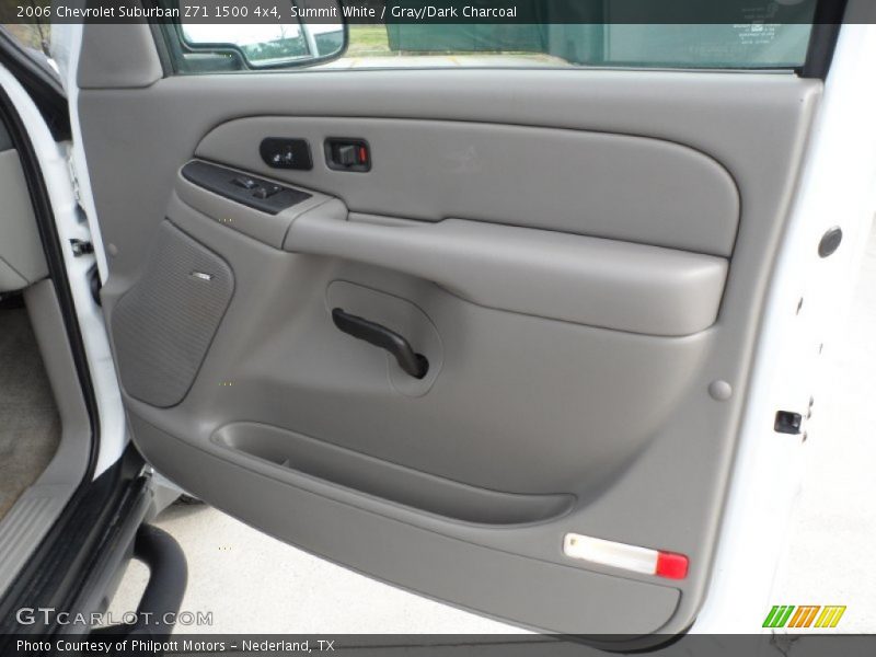 Summit White / Gray/Dark Charcoal 2006 Chevrolet Suburban Z71 1500 4x4