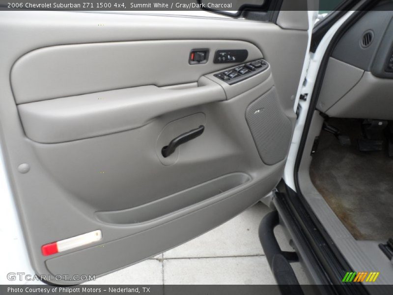 Summit White / Gray/Dark Charcoal 2006 Chevrolet Suburban Z71 1500 4x4