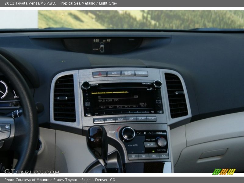 Tropical Sea Metallic / Light Gray 2011 Toyota Venza V6 AWD