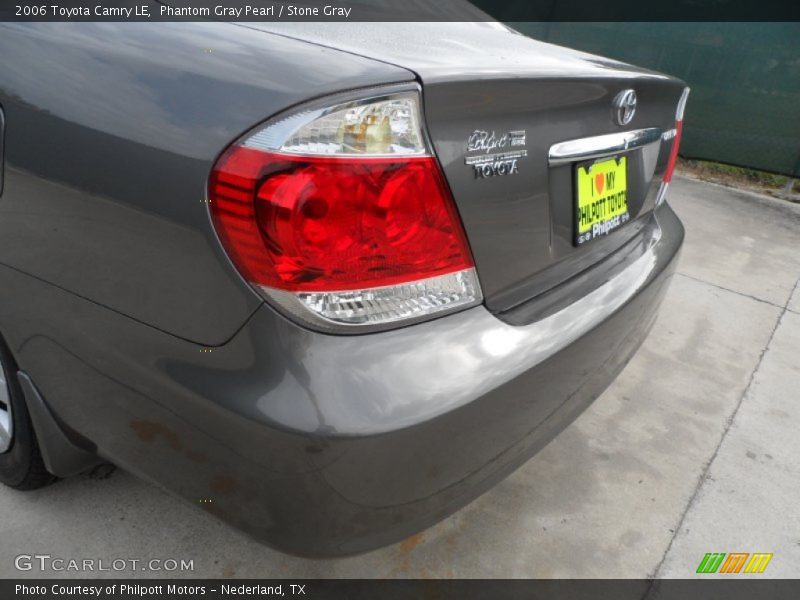 Phantom Gray Pearl / Stone Gray 2006 Toyota Camry LE