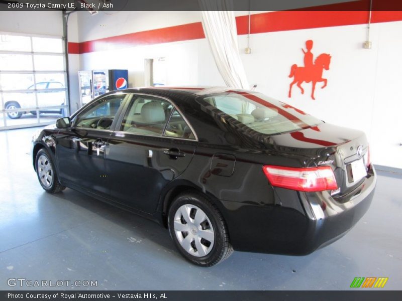 Black / Ash 2009 Toyota Camry LE