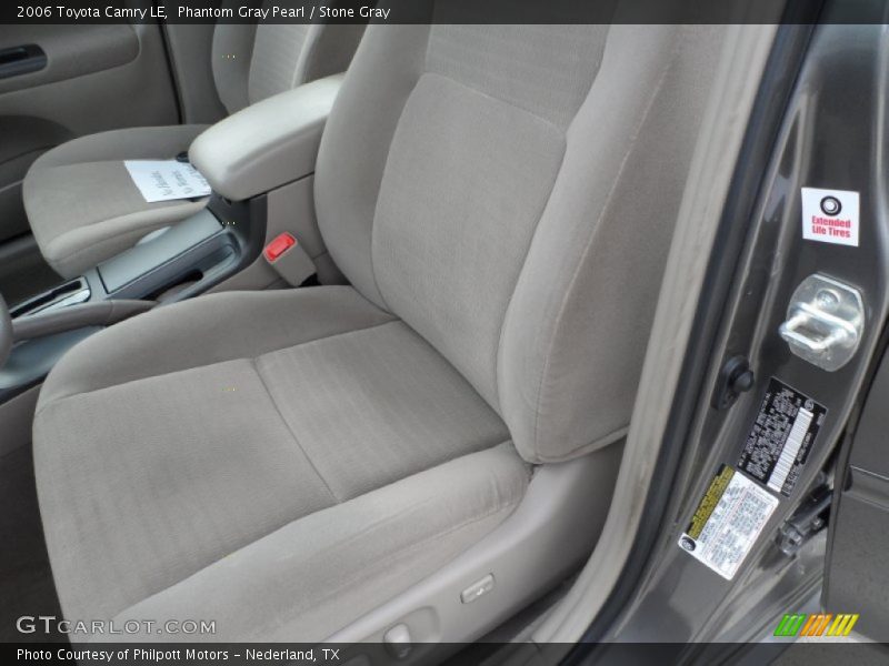 Phantom Gray Pearl / Stone Gray 2006 Toyota Camry LE