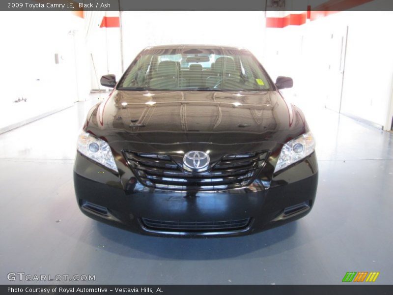 Black / Ash 2009 Toyota Camry LE