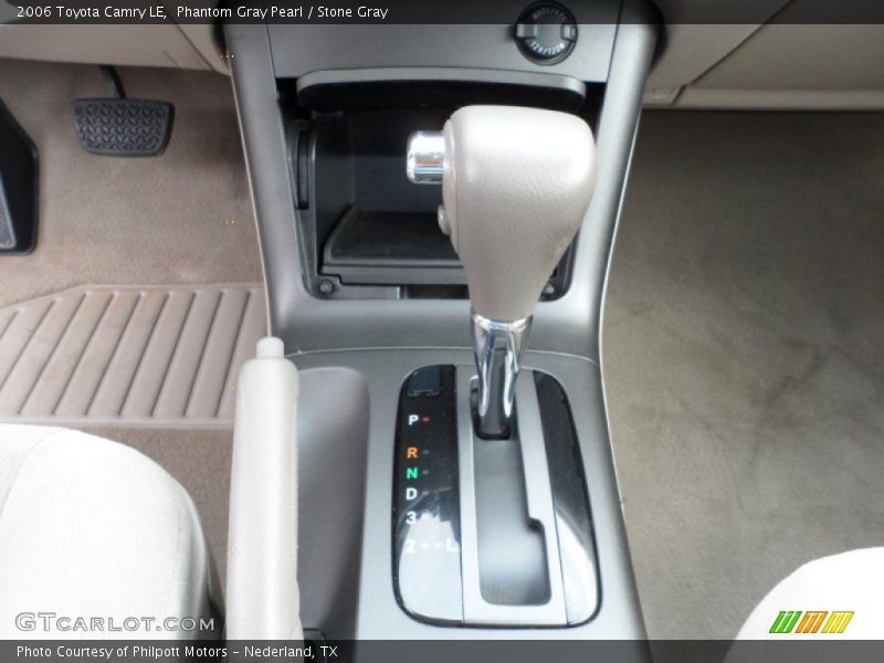 Phantom Gray Pearl / Stone Gray 2006 Toyota Camry LE