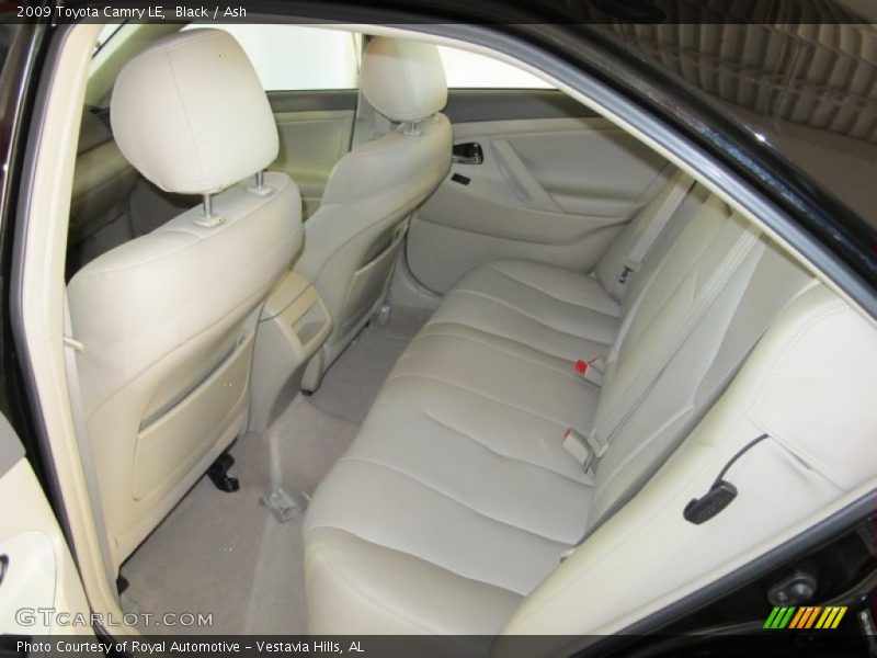 Black / Ash 2009 Toyota Camry LE